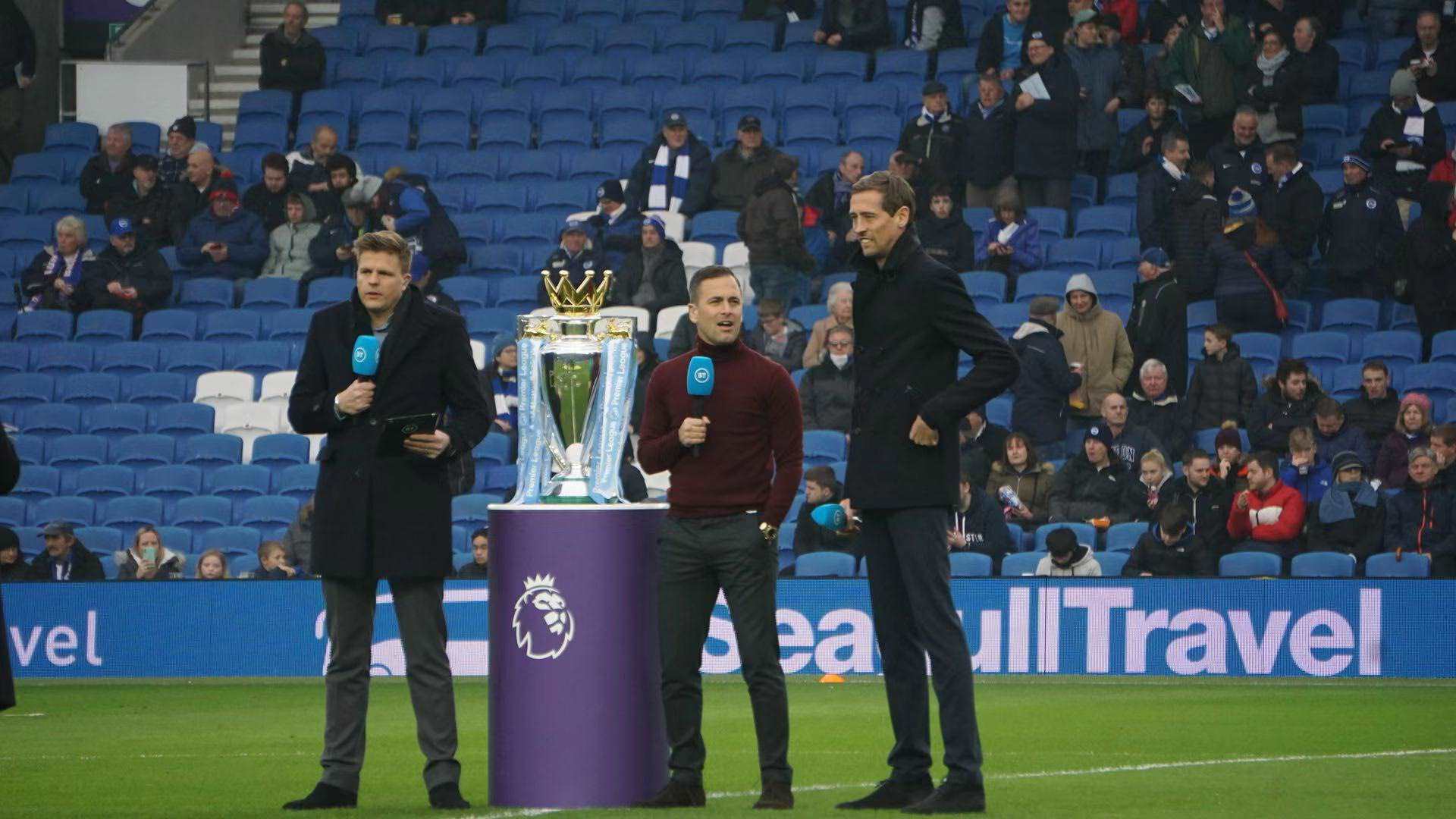 有紧密的关 有紧密的关