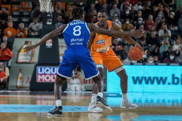 和强大的体 和强大的体