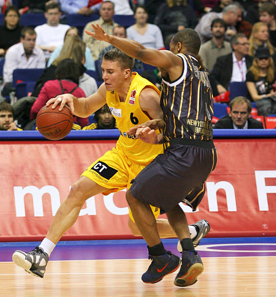 郑钦文解散 郑钦文解散